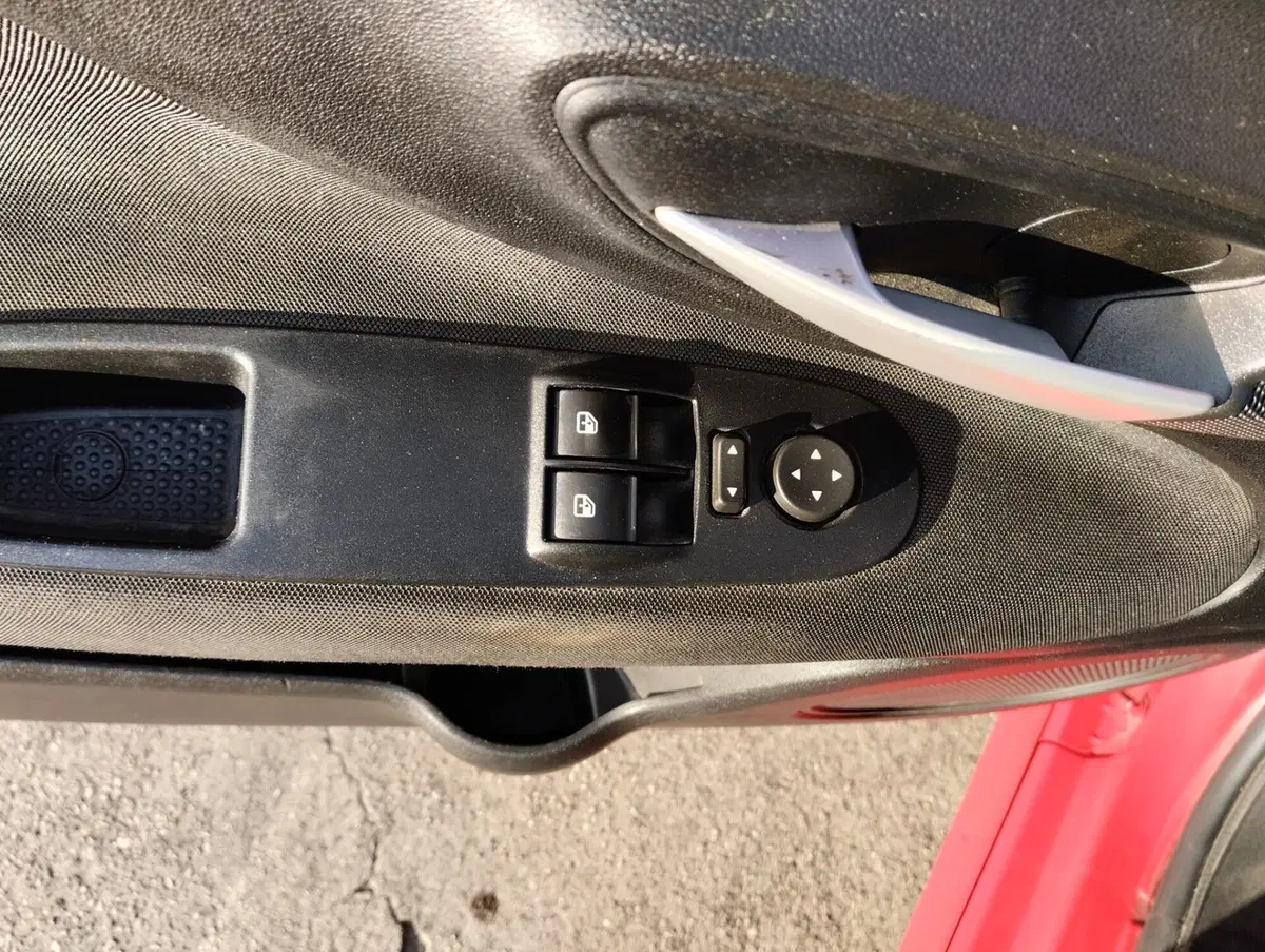 Fiat Punto usata a Asti (5)