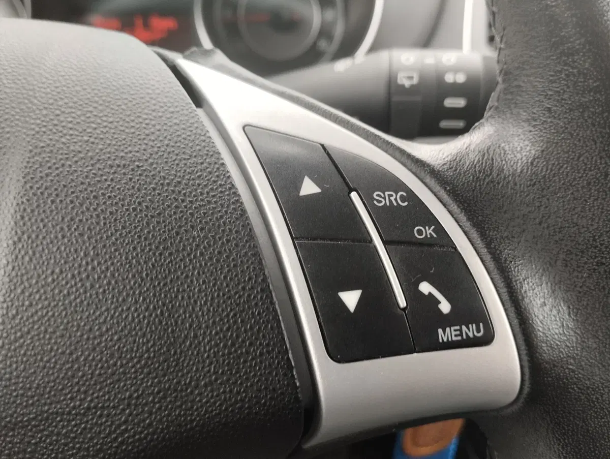 Fiat Punto usata a Asti (11)