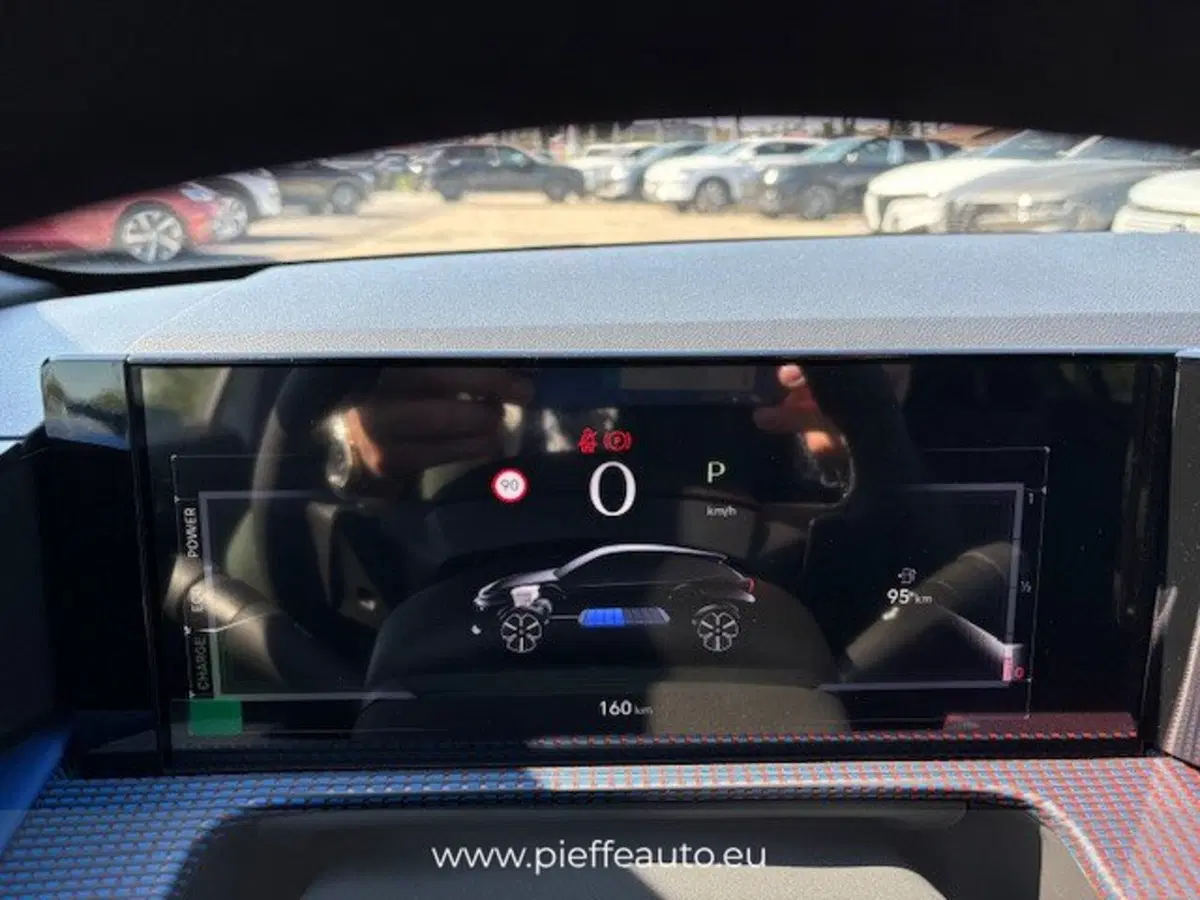 Lancia Ypsilon nuova a Teramo (15)