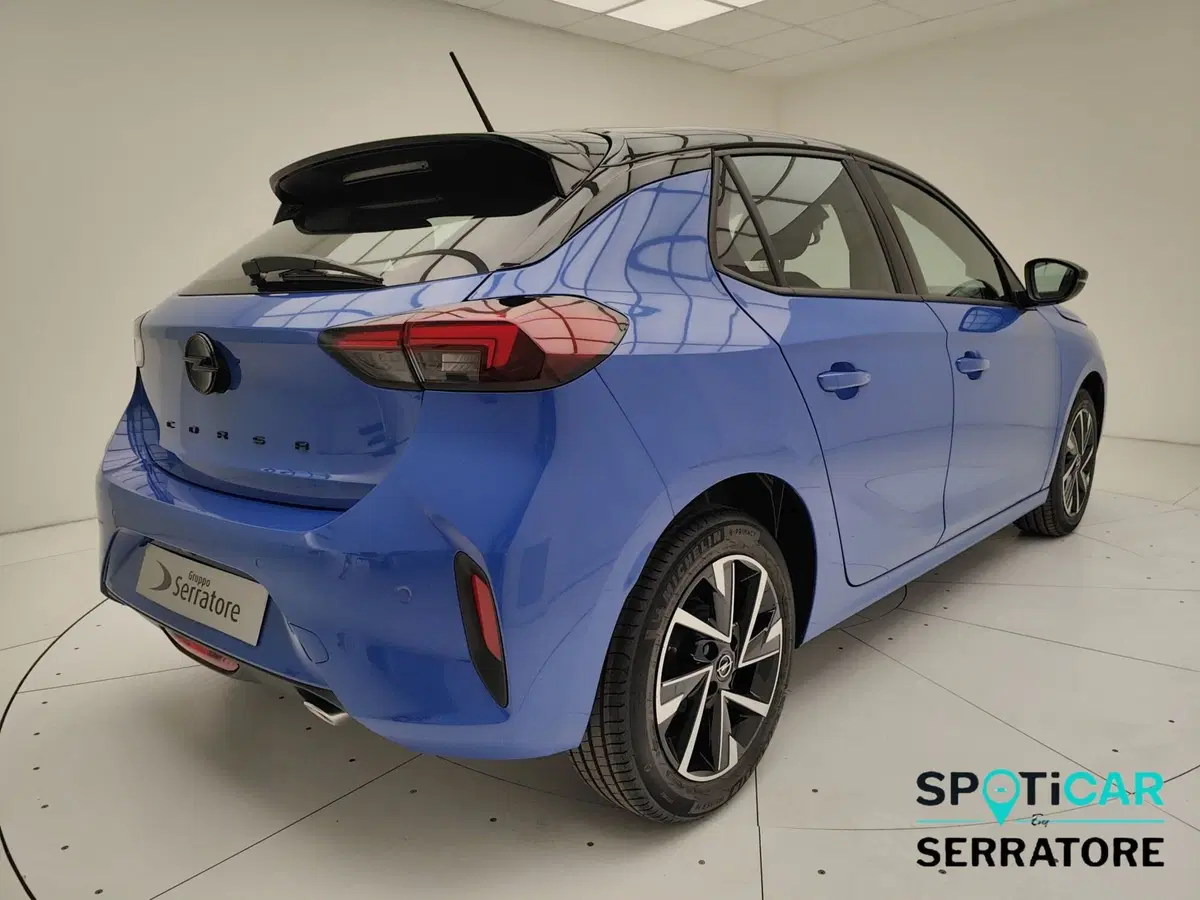 Opel Corsa nuova a Como (6)