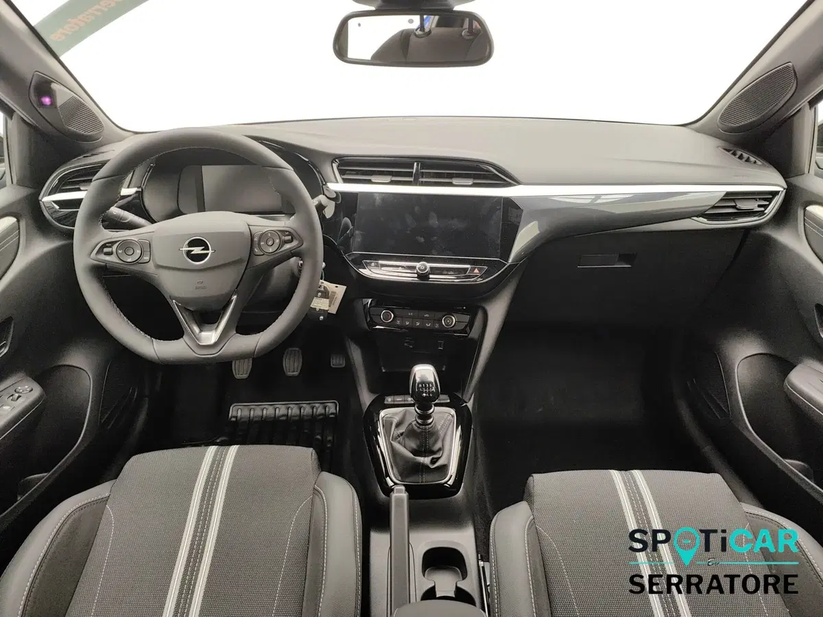 Opel Corsa nuova a Como (7)