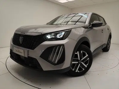 Peugeot 2008 54 kWh Active nuova a Erba