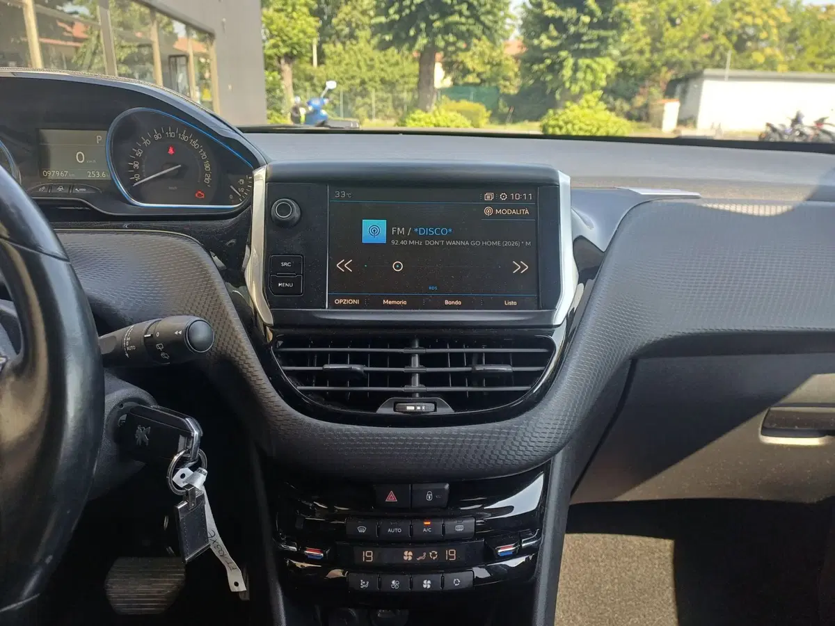 Peugeot 2008 usata a Alessandria (13)