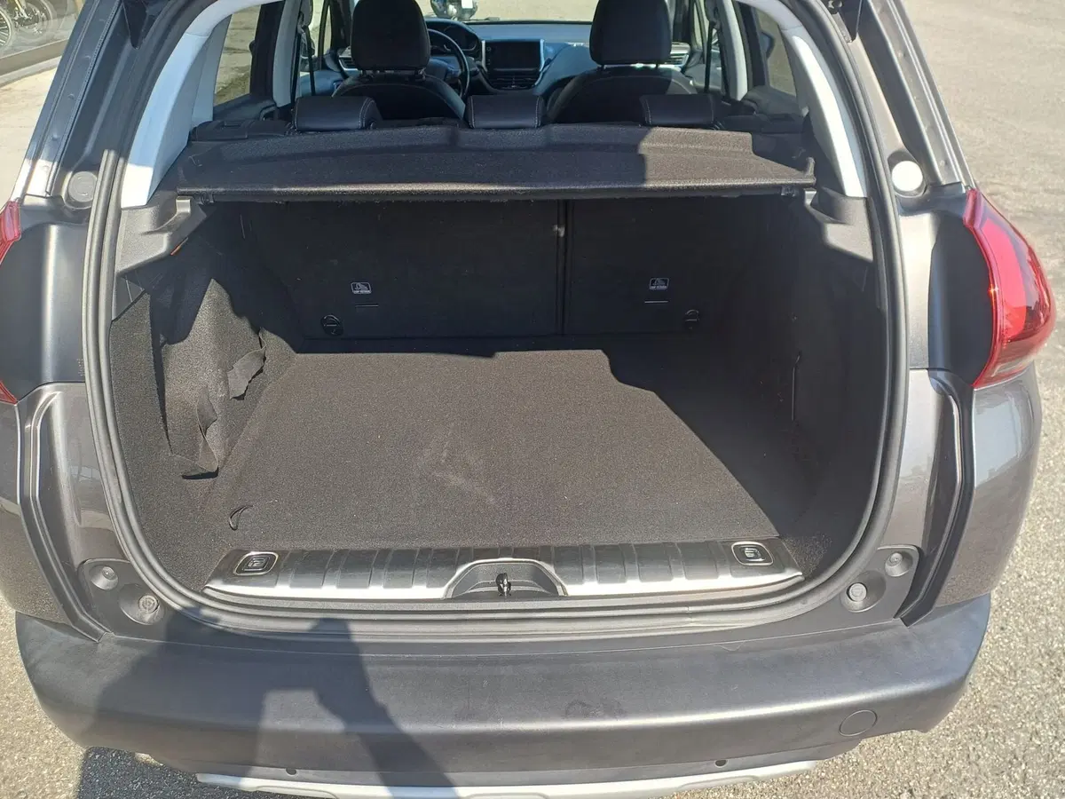 Peugeot 2008 usata a Alessandria (6)