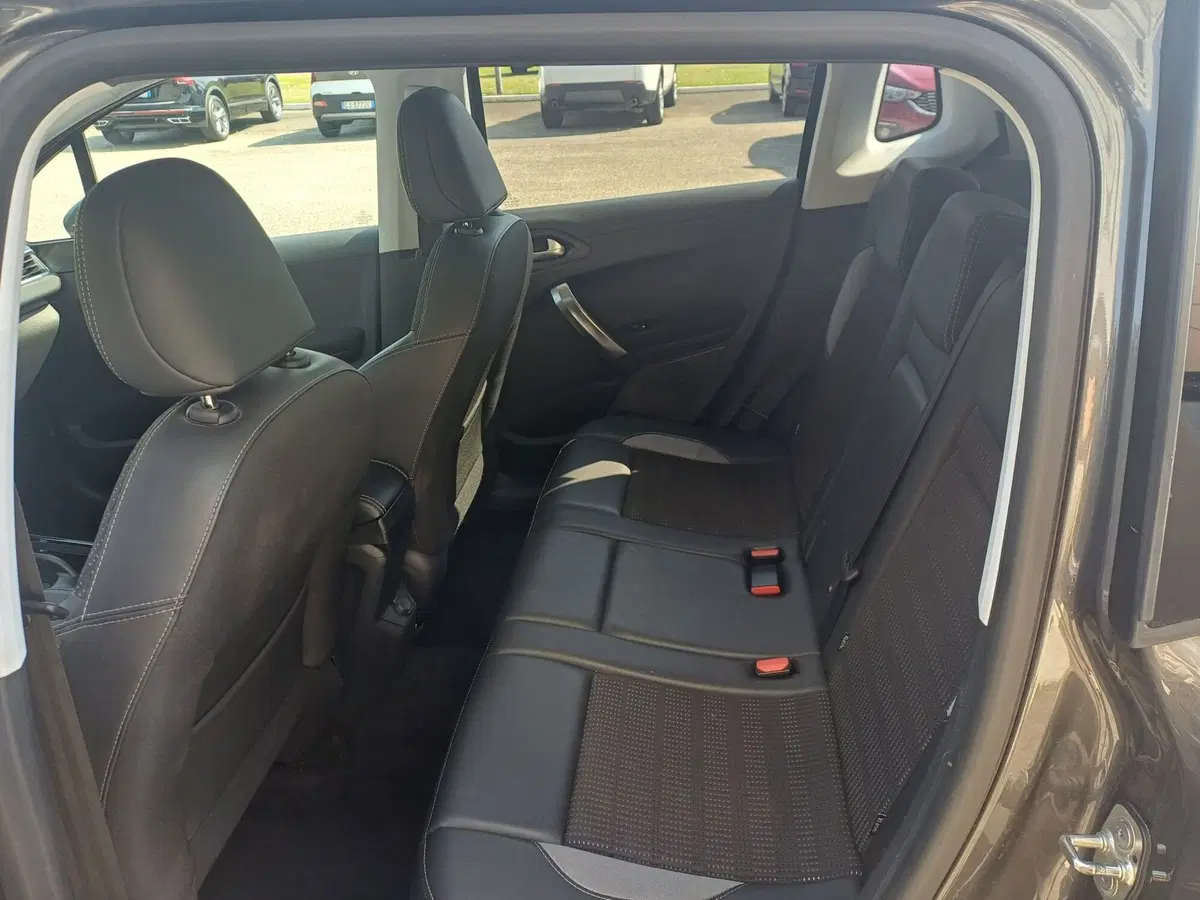 Peugeot 2008 usata a Alessandria (9)