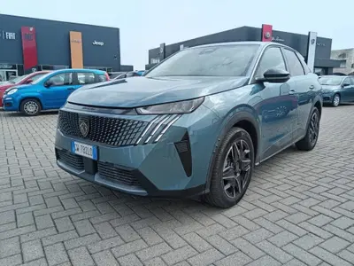 Peugeot 3008 73 kWh Allure 210cv del 2024 usata a Alessandria