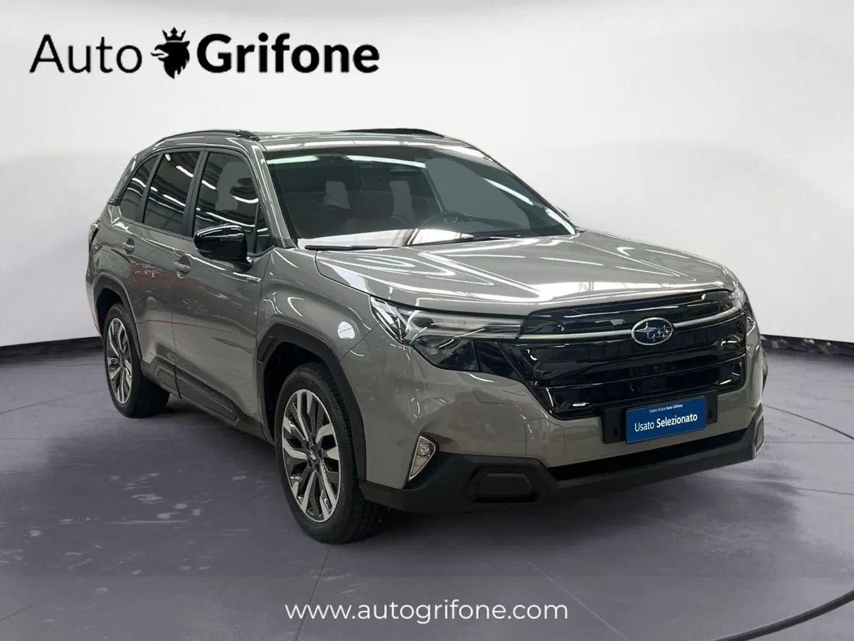 Subaru Forester nuova a Modena (7)