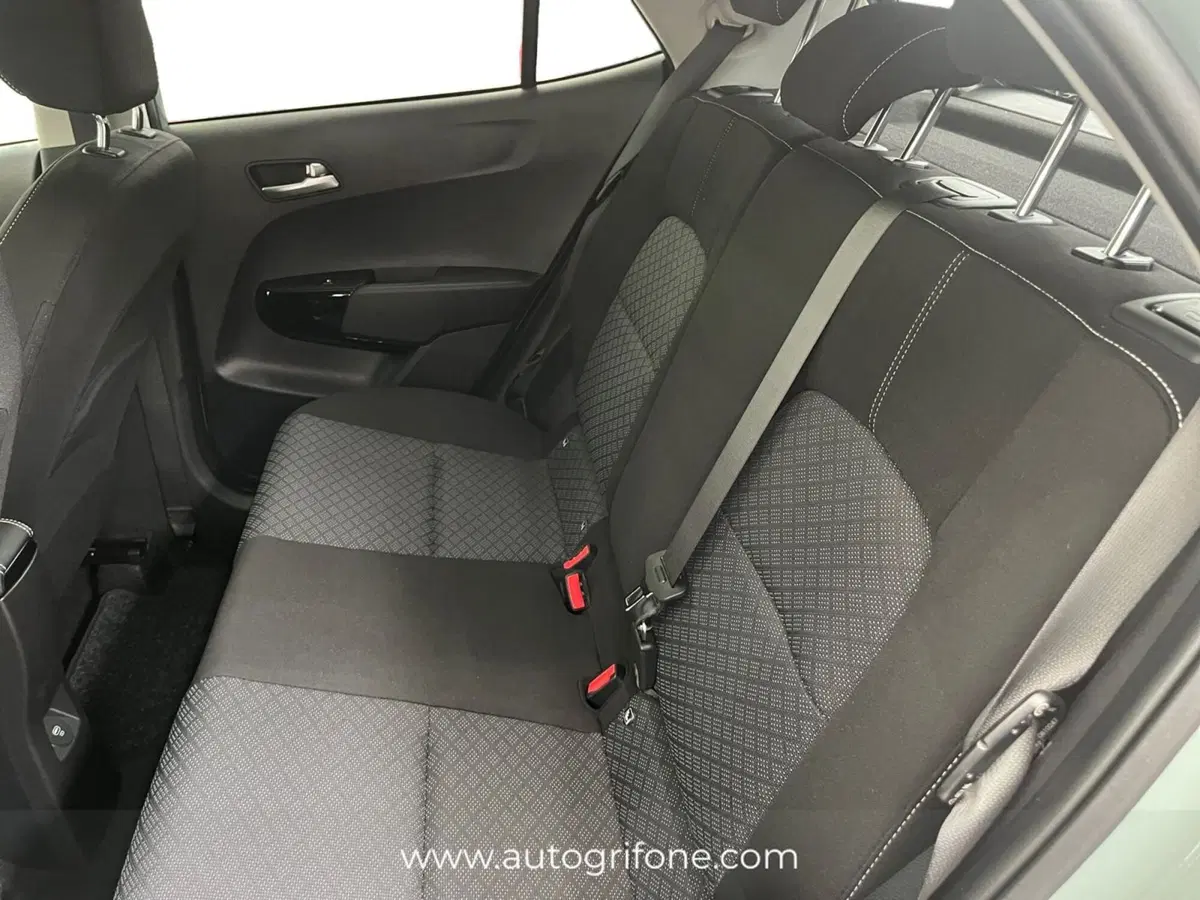 Kia Picanto nuova a Modena (13)