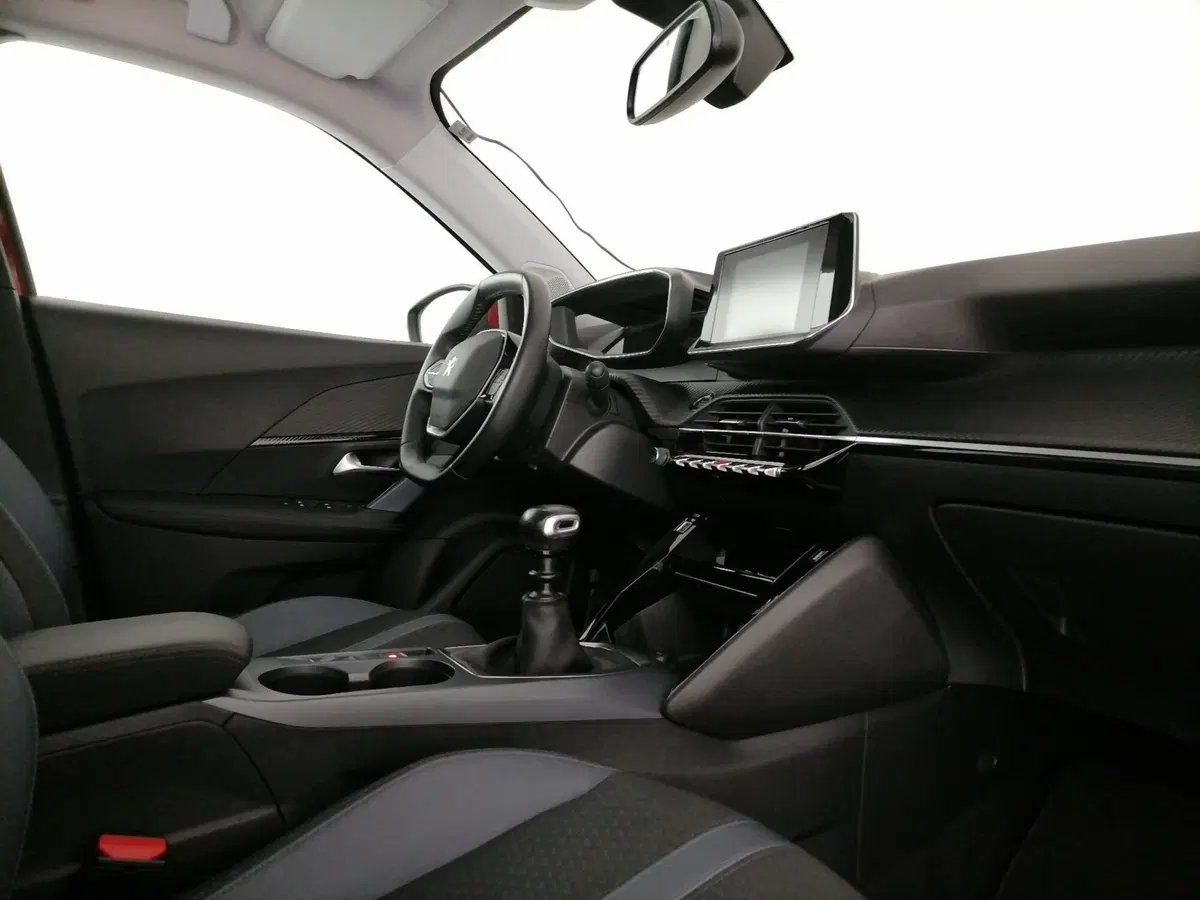 Peugeot 2008 usata a Roma (7)