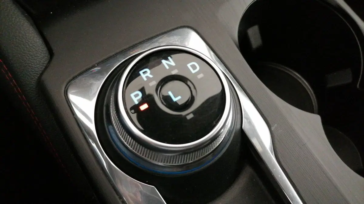 Ford Kuga usata a Roma (13)