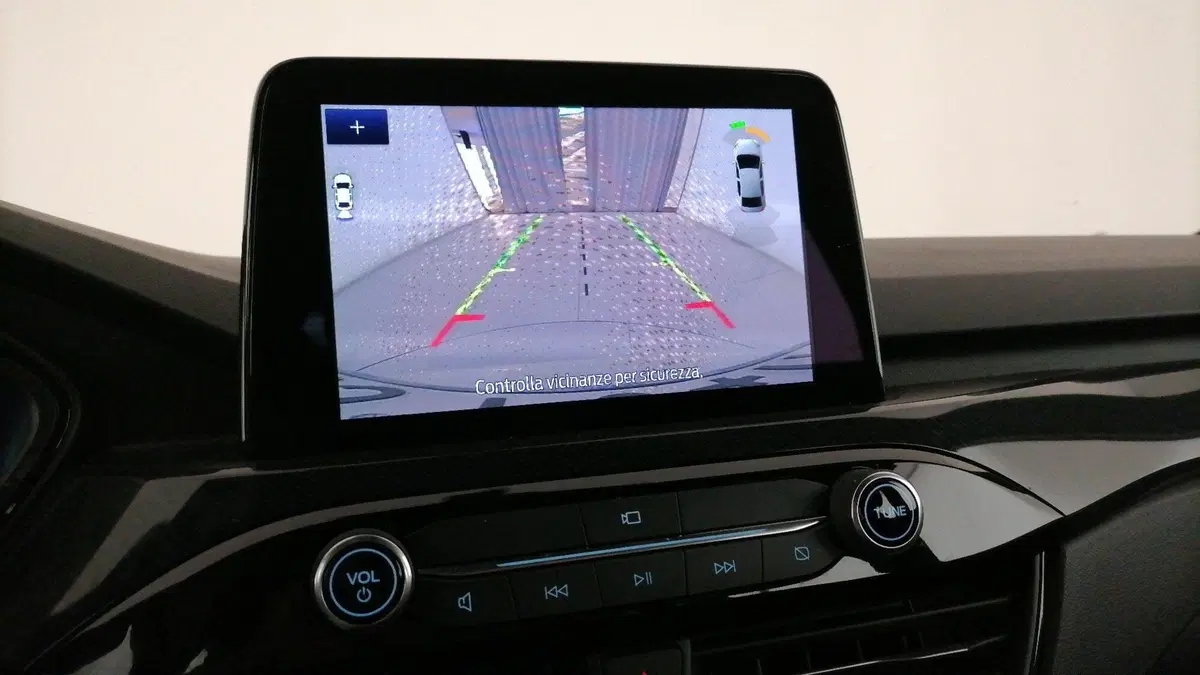 Ford Kuga usata a Roma (16)