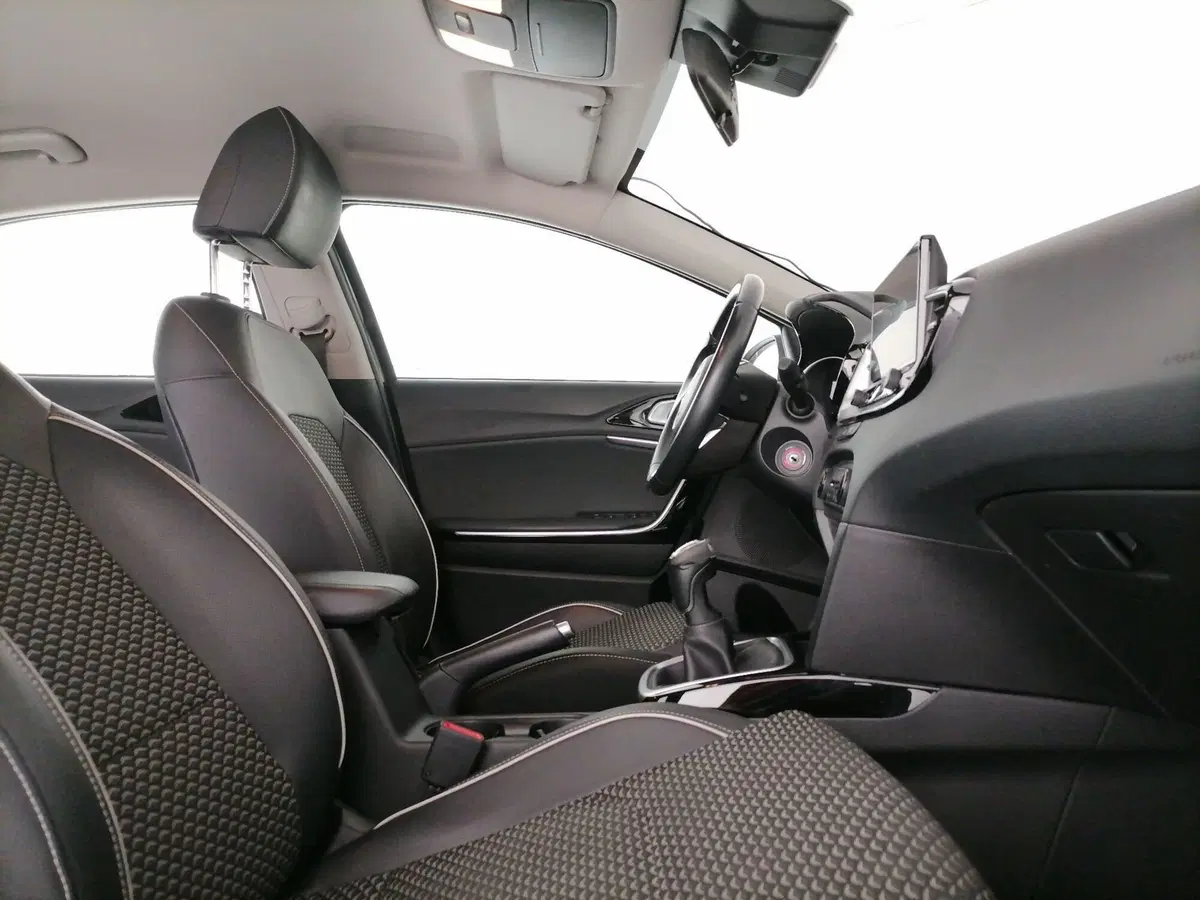 Kia XCeed usata a Roma (6)