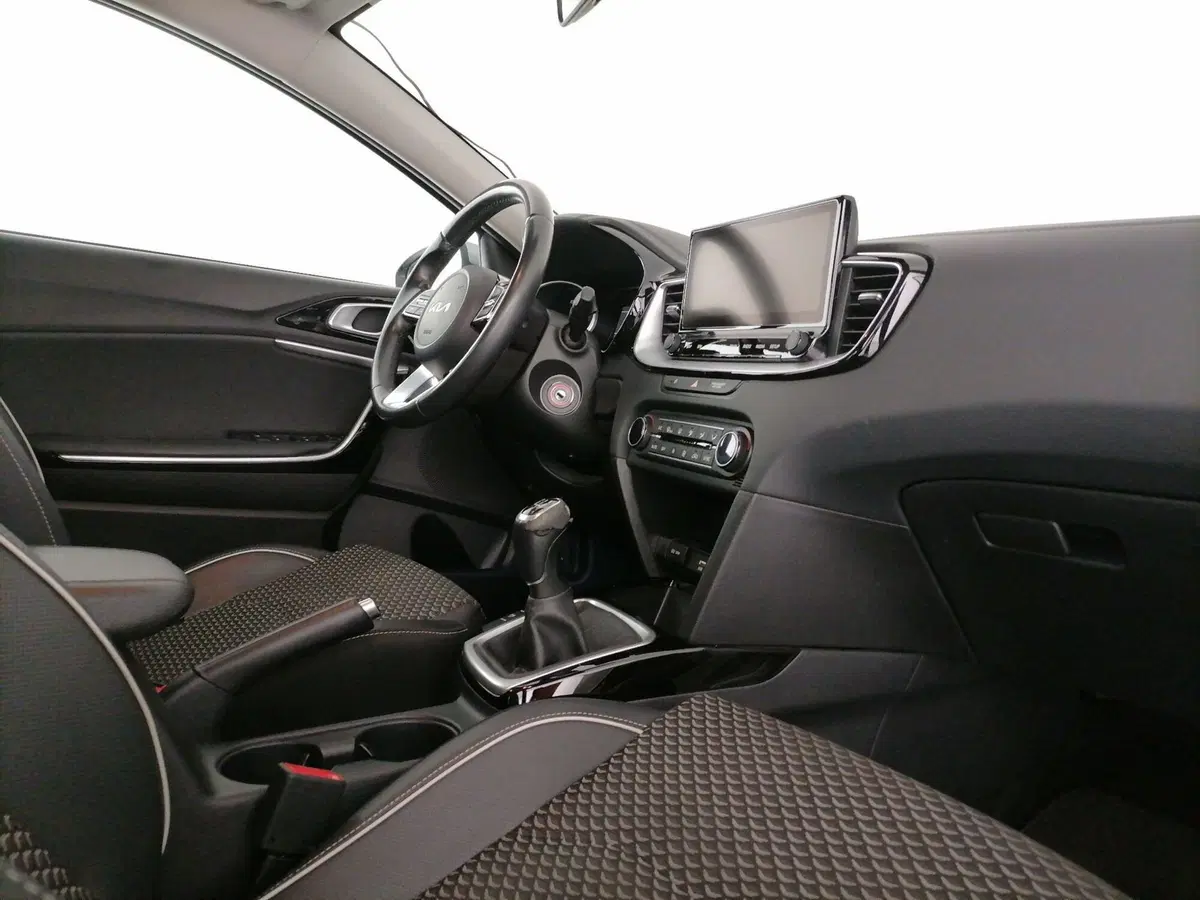 Kia XCeed usata a Roma (7)