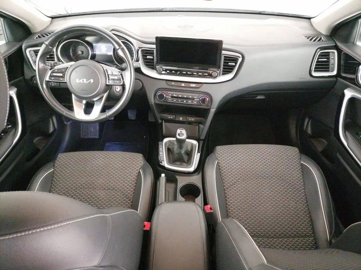 Kia XCeed usata a Roma (9)