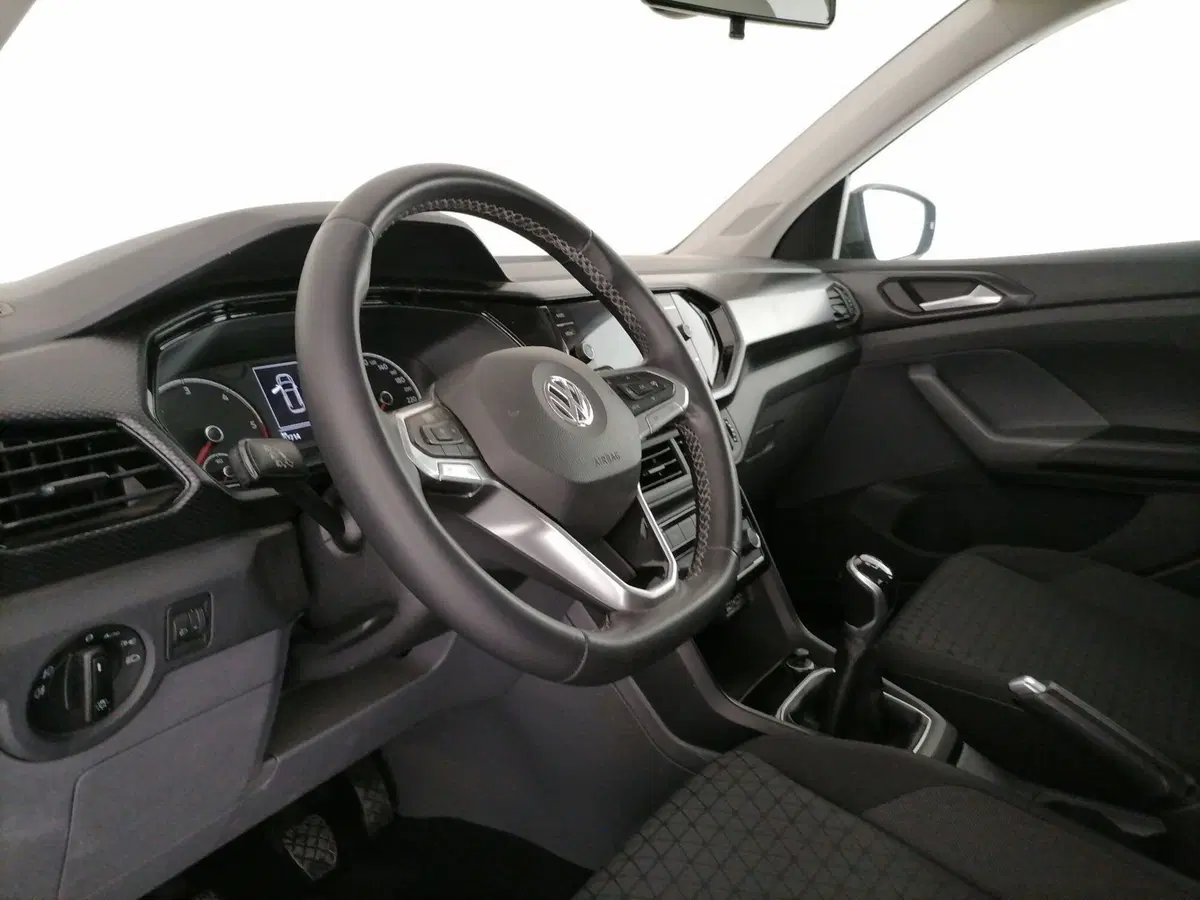 Volkswagen T-Cross usata a Roma (11)