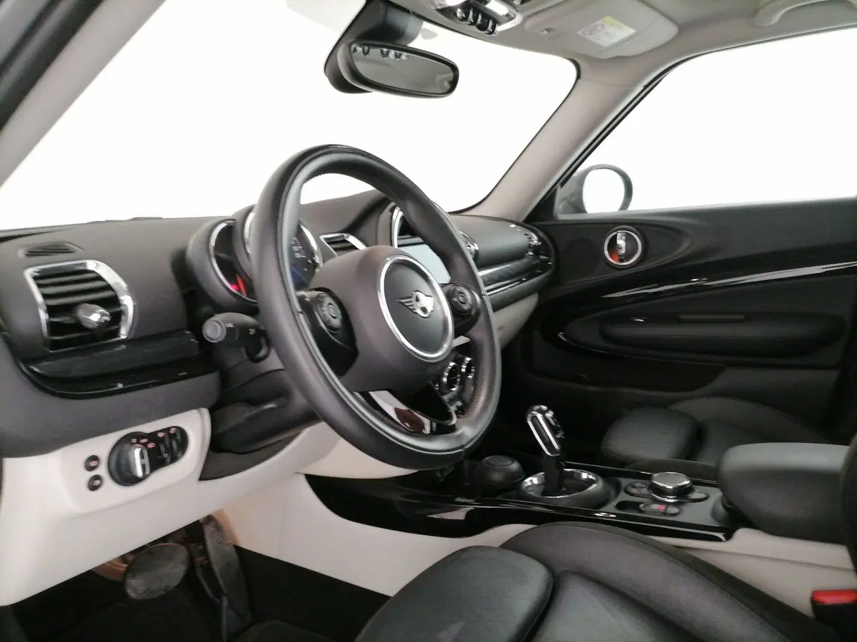 MINI Mini Clubman usata a Roma (11)