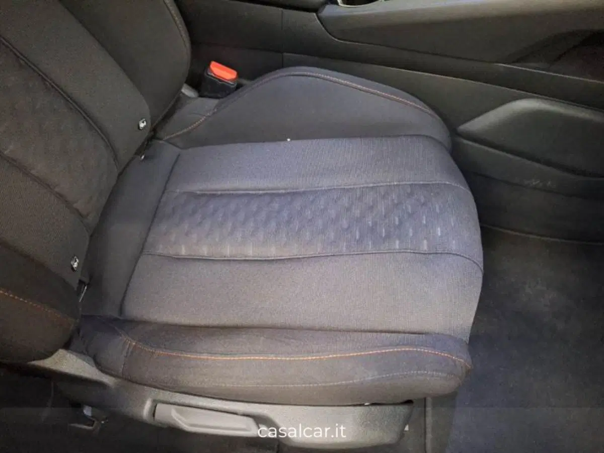 Peugeot 508 SW usata a Salerno (12)