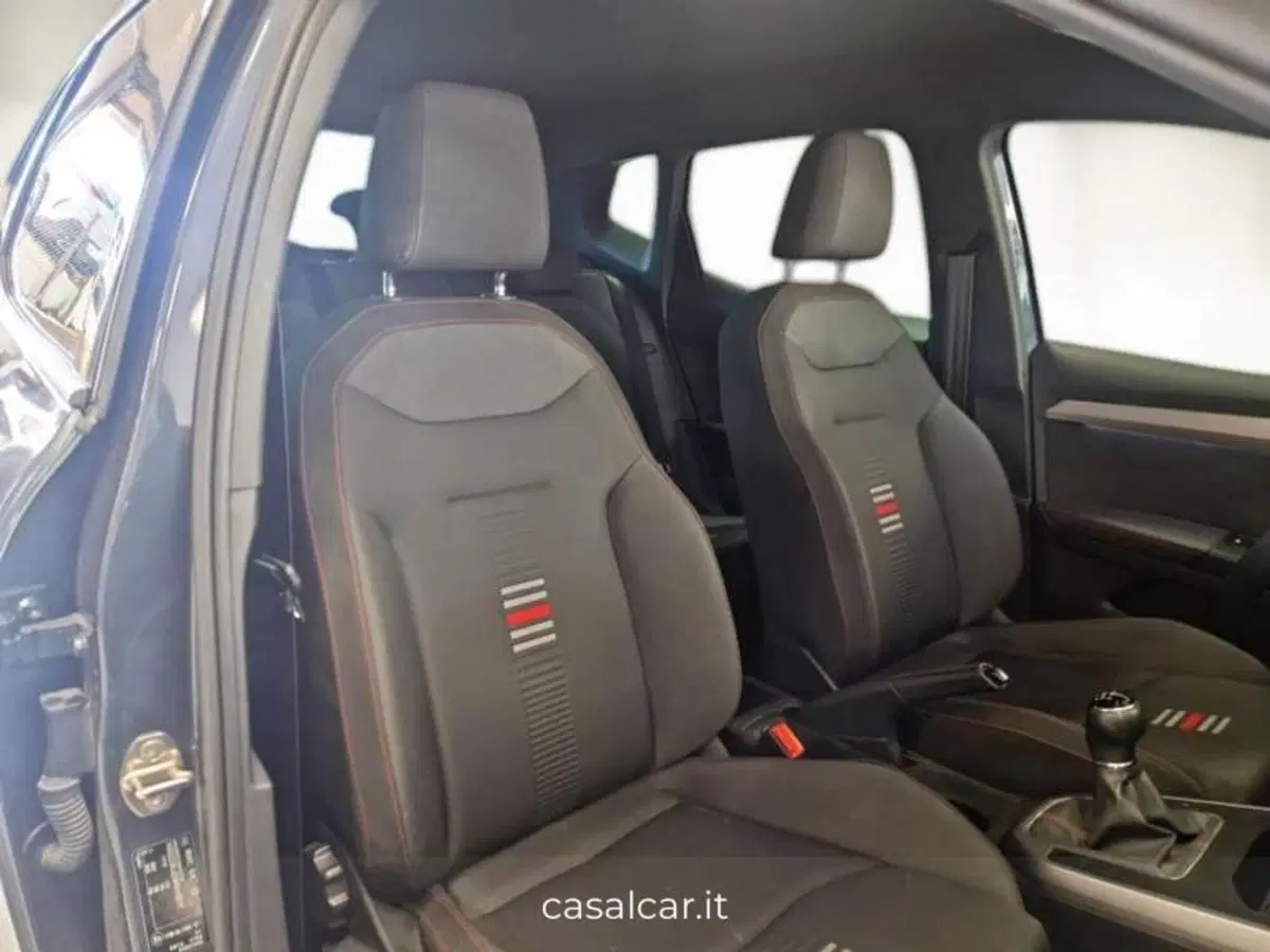 SEAT Arona usata a Salerno (13)