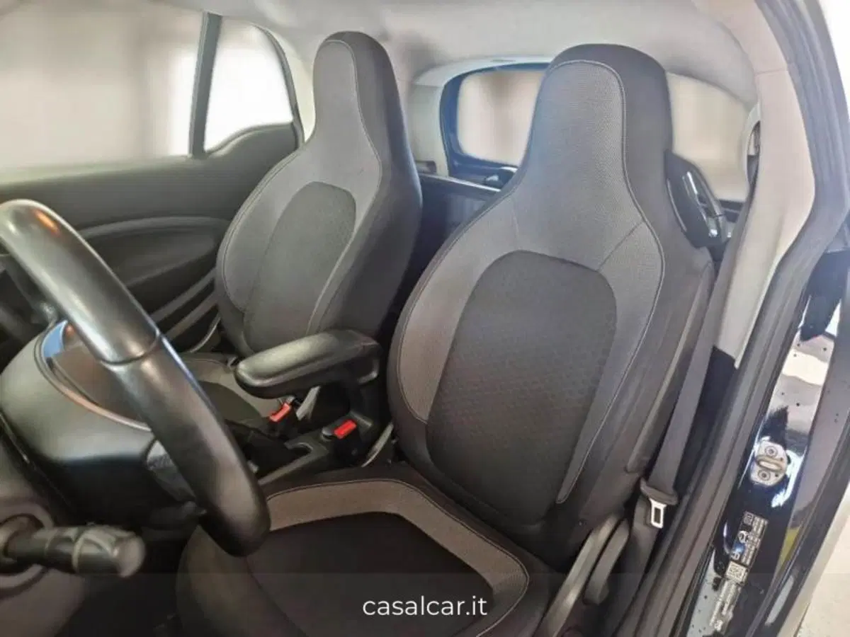 smart Fortwo usata a Salerno (11)