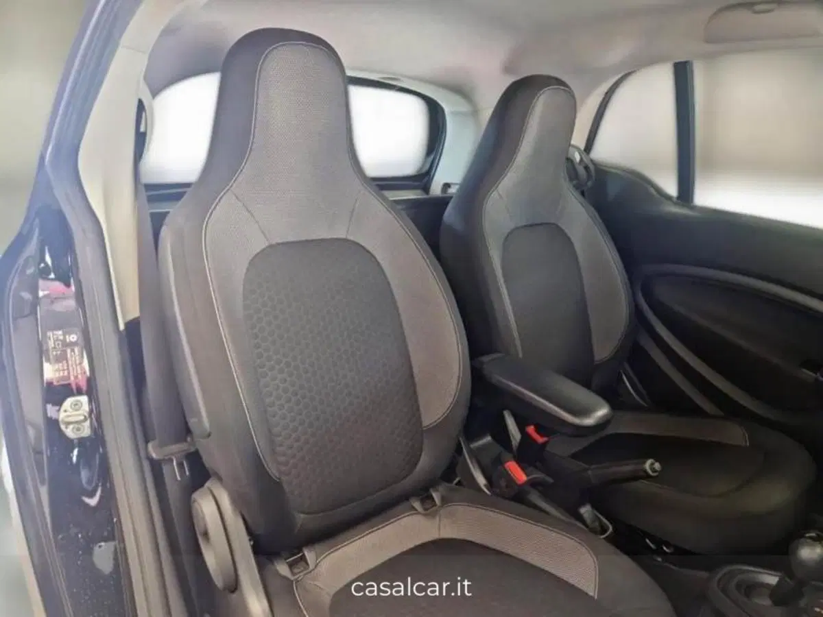 smart Fortwo usata a Salerno (13)