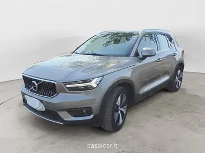 Volvo XC40 T4 Recharge Plug-in Hybrid Inscription Expression del 2021 usata a Salerno