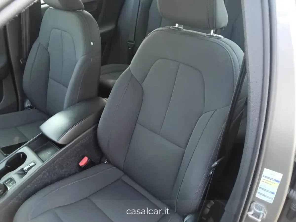 Volvo XC40 usata a Salerno (11)