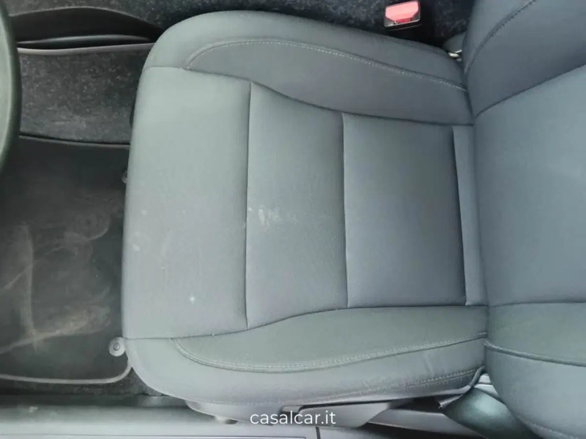 Volvo XC40 usata a Salerno (12)