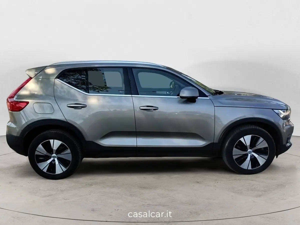 Volvo XC40 usata a Salerno (4)