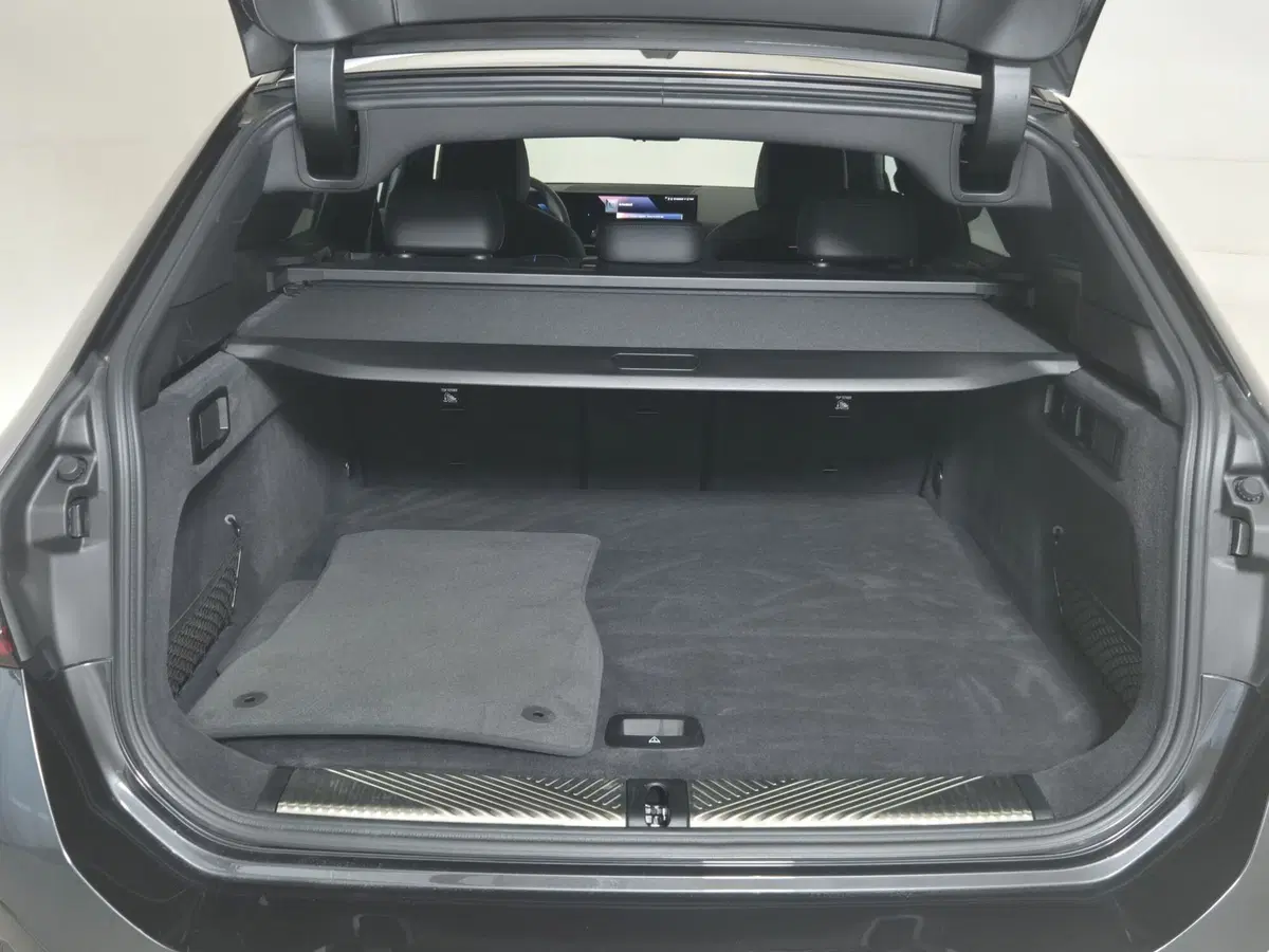 BMW Serie 5 Touring usata a Torino (14)