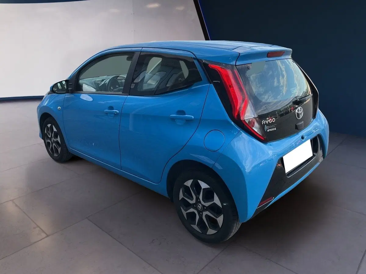 Toyota Aygo usata a Torino (6)
