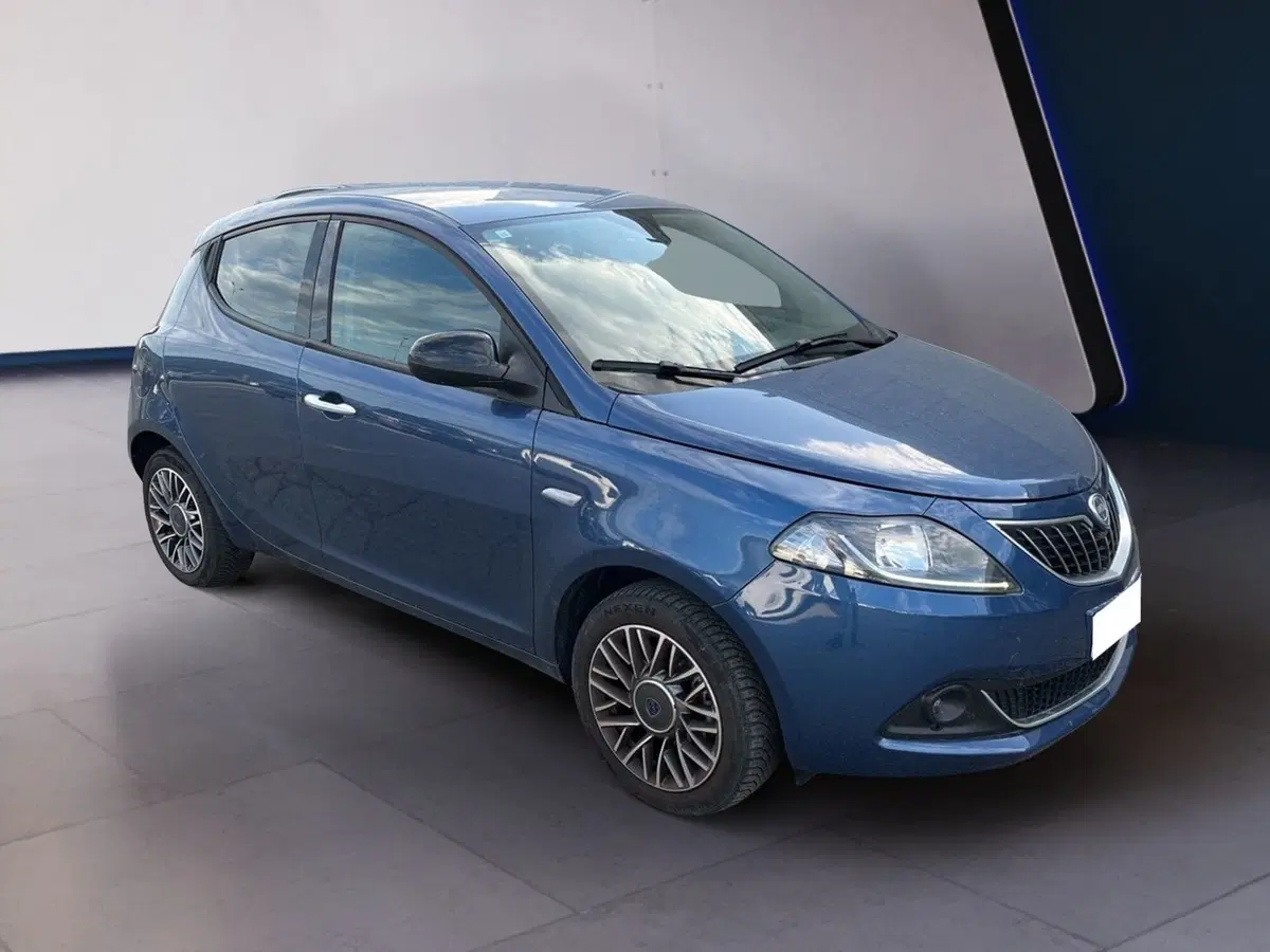 Lancia Ypsilon usata a Torino (3)