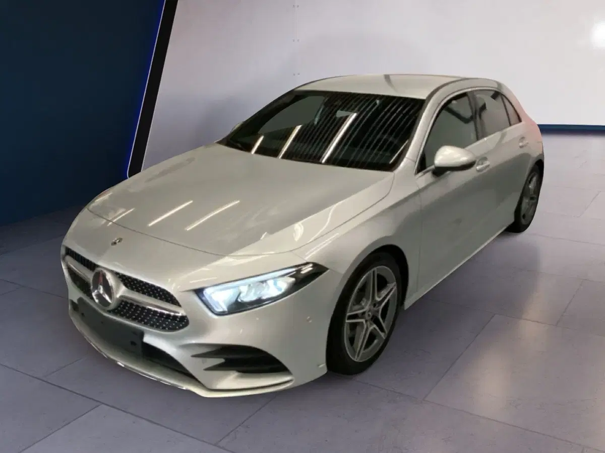 Mercedes-Benz Classe A nuova a Torino (9)