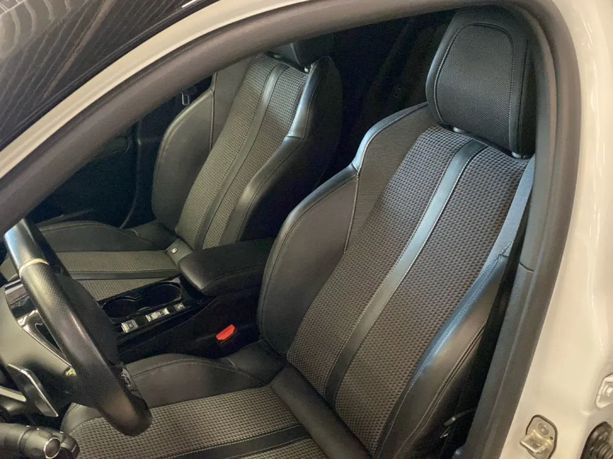 Peugeot 2008 usata a Torino (2)