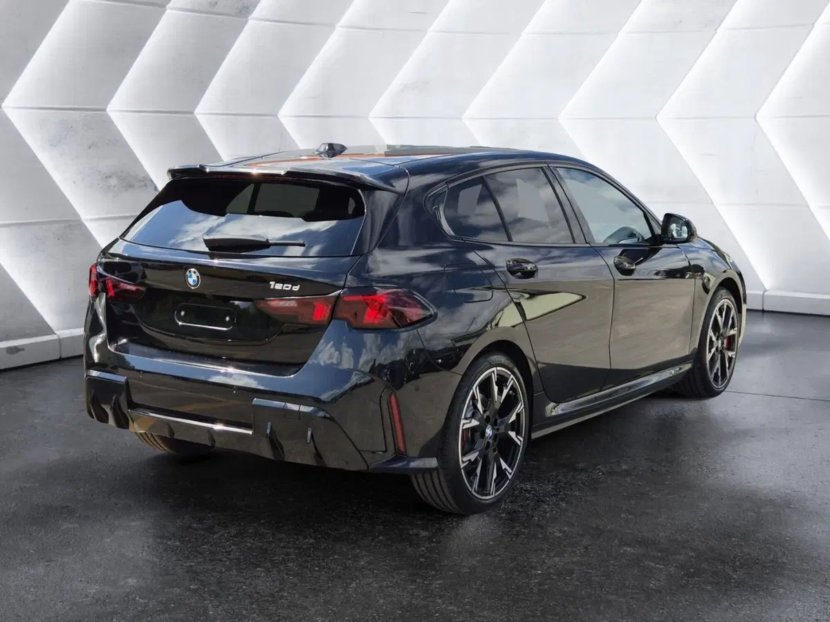 BMW Serie 1 nuova  (4)