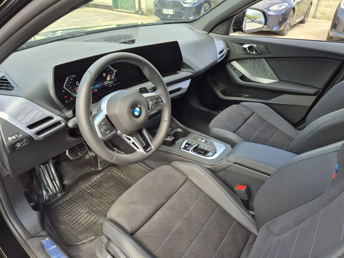 BMW Serie 1 nuova  (6)