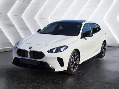 BMW Serie 1 120d cat 5 porte Attiva nuova