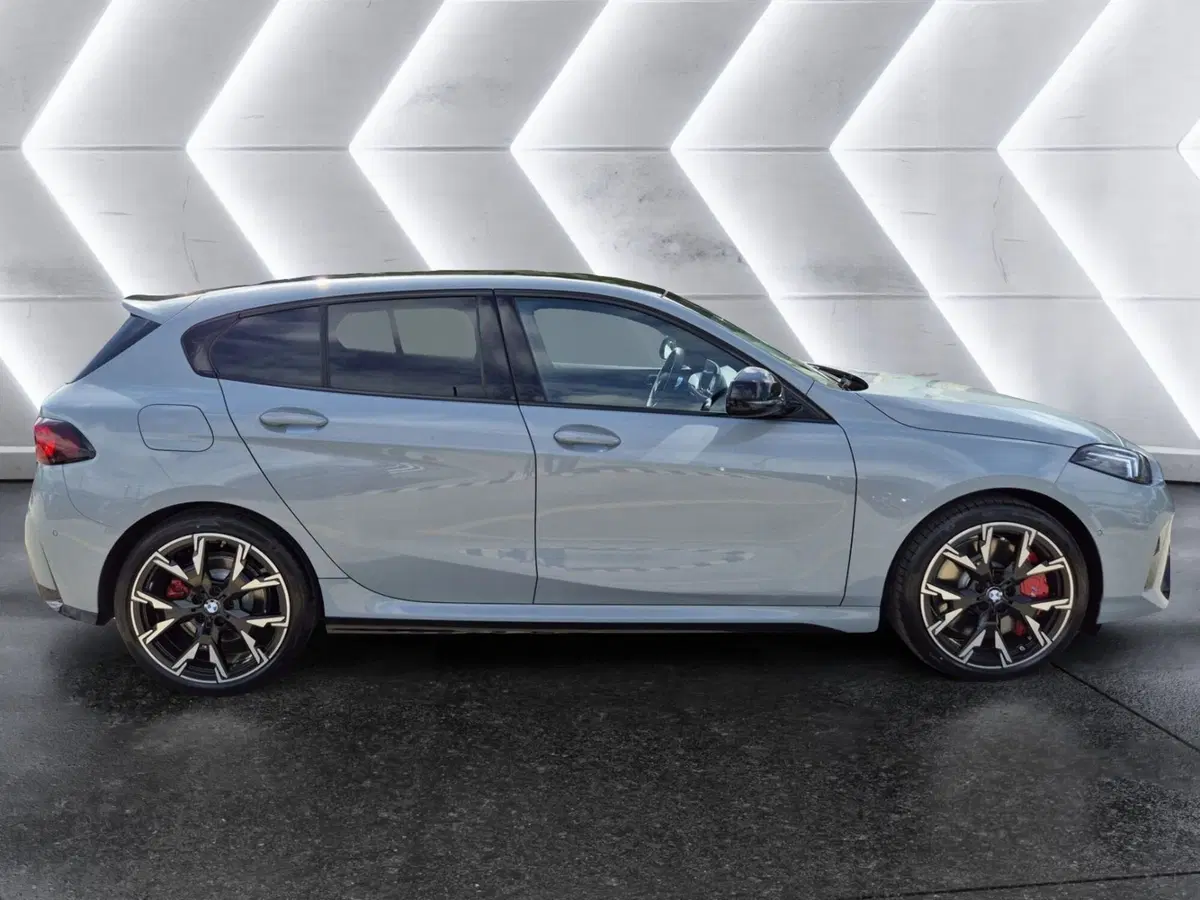 BMW Serie 1 nuova  (5)