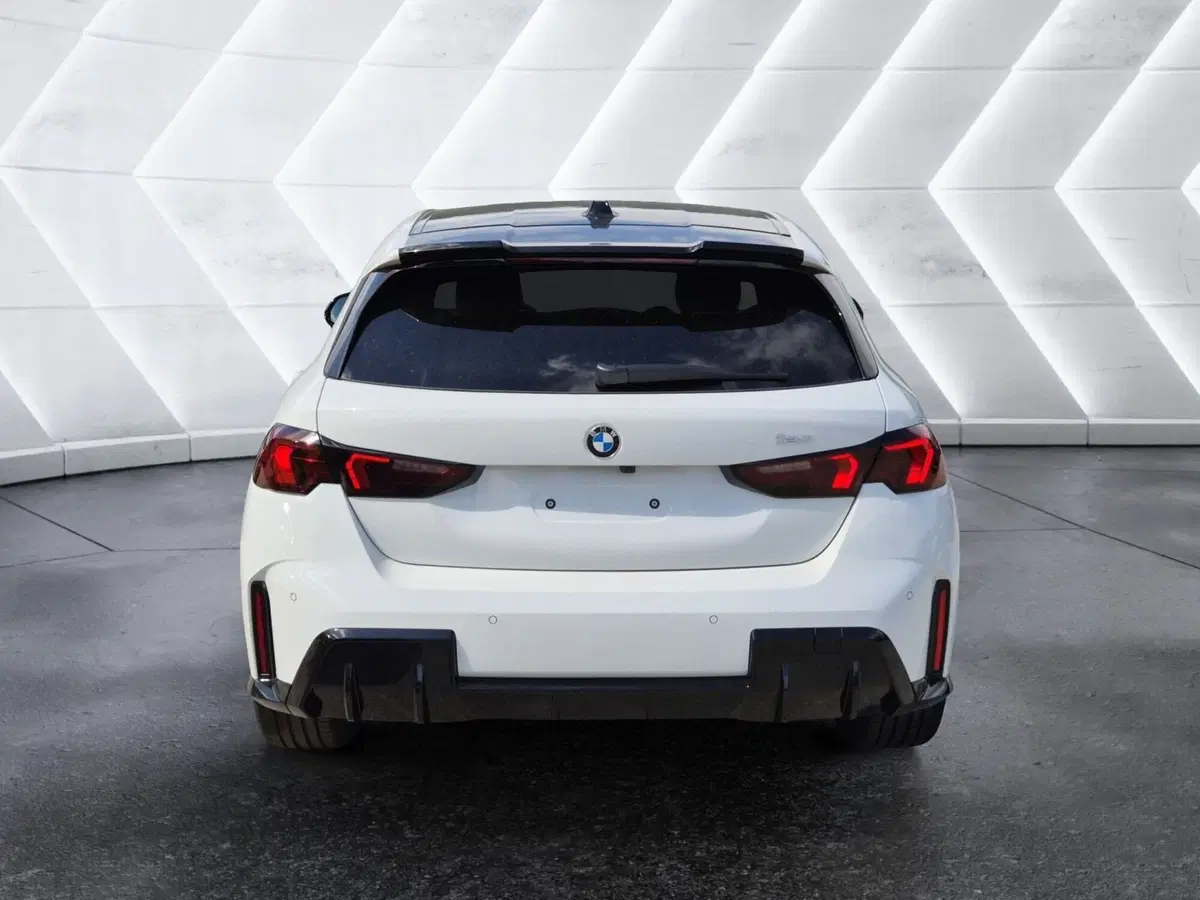 BMW Serie 1 nuova  (3)