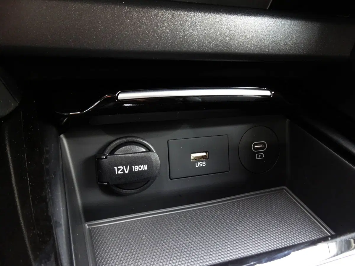 Kia XCeed nuova a Padova (18)