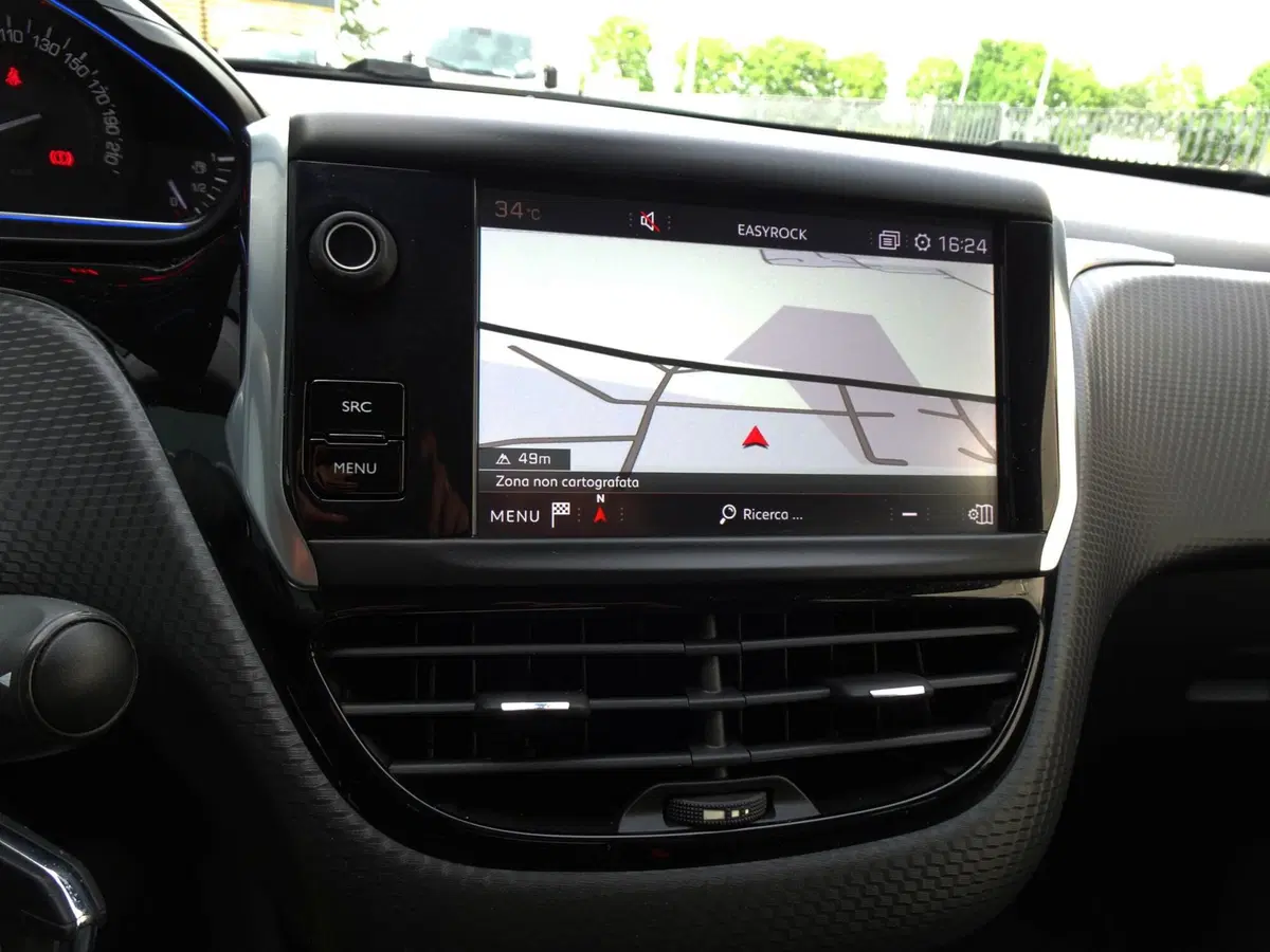 Peugeot 2008 usata a Padova (16)
