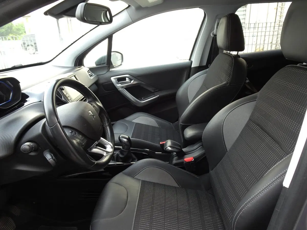 Peugeot 2008 usata a Padova (8)