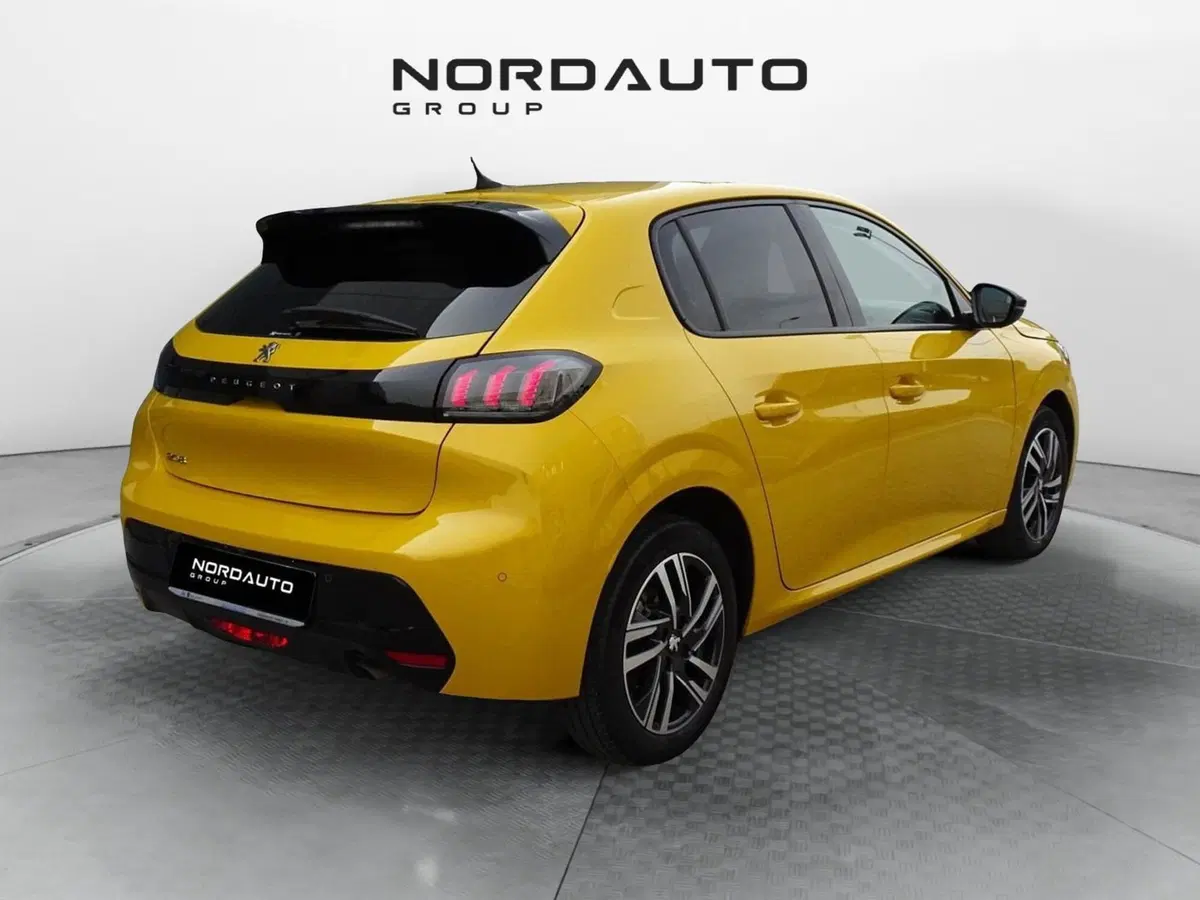 Peugeot 208 usata a Padova (3)