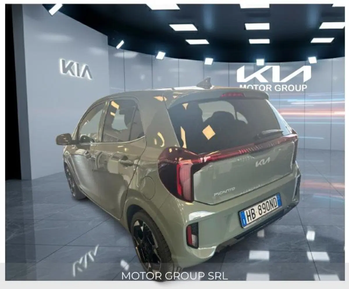 Kia Picanto nuova a Napoli (7)