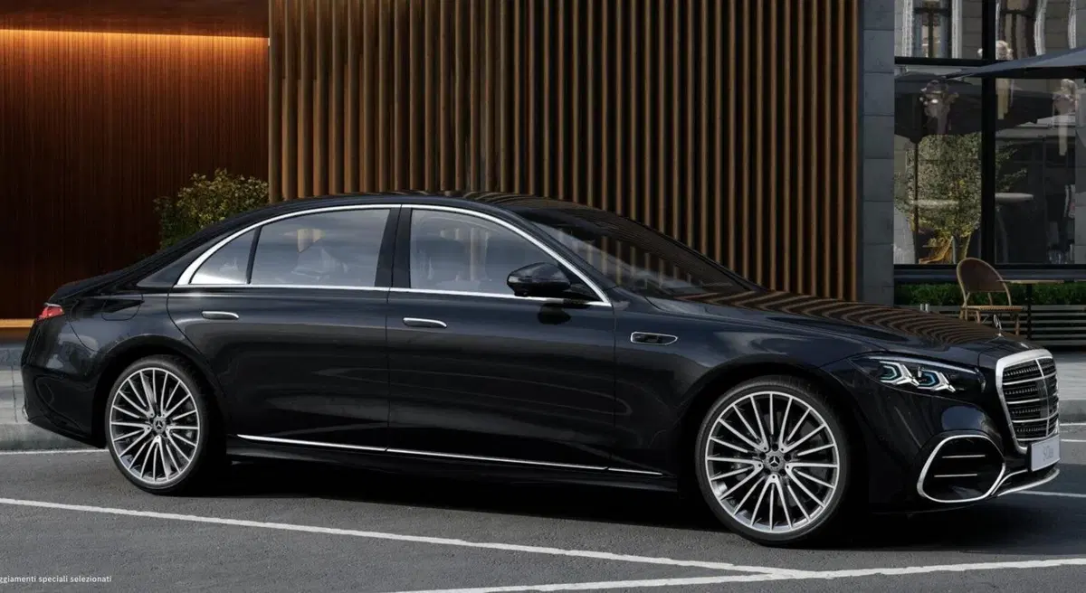 Mercedes-Benz Classe S nuova a Bergamo (4)