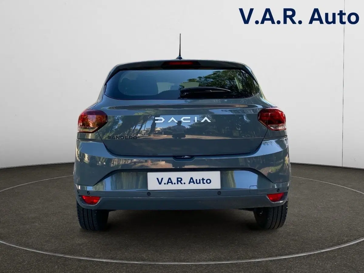 Dacia Sandero usata a Bologna (5)