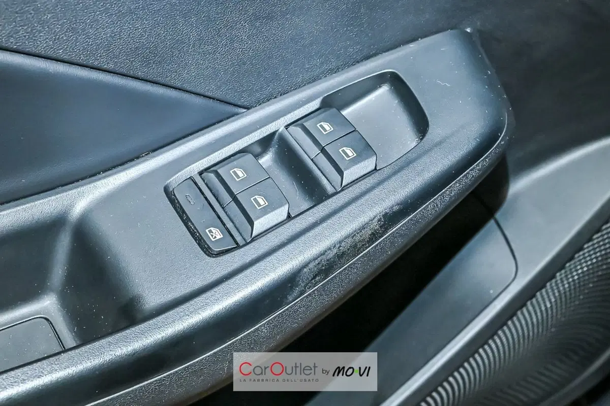 Mg MG3 usata a Torino (13)