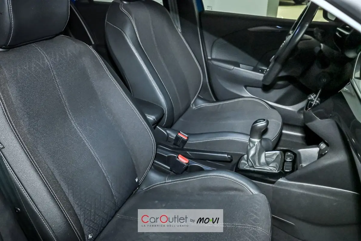Opel Corsa usata a Torino (8)