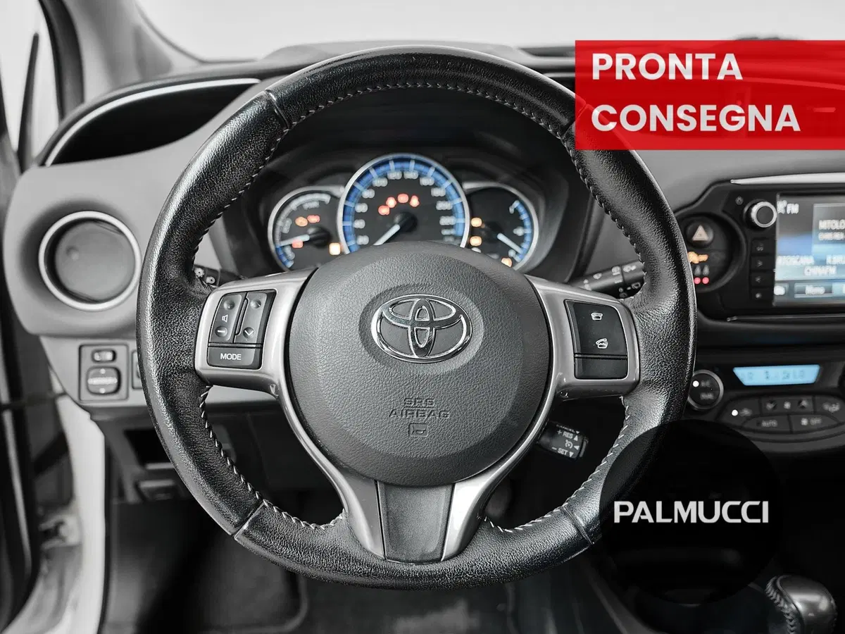 Toyota Yaris usata a Prato (15)