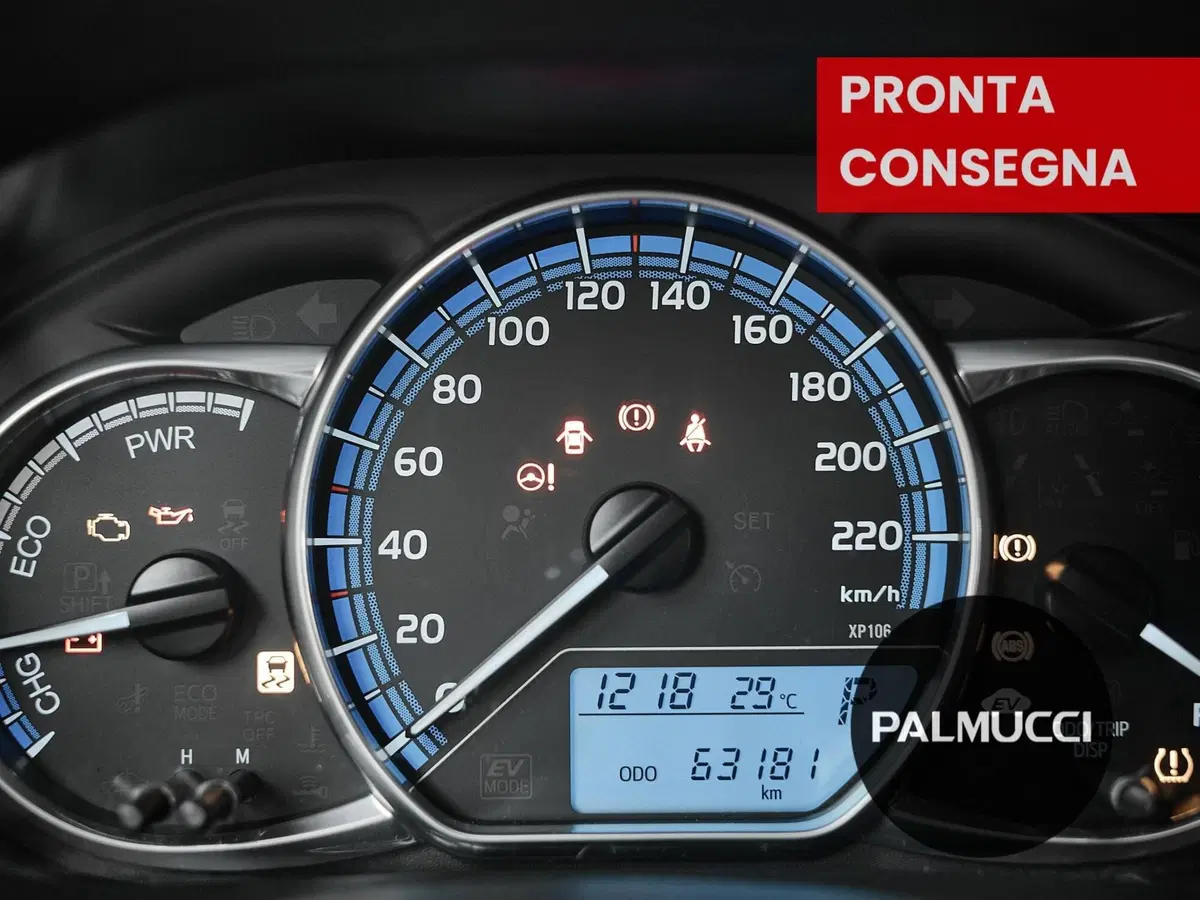 Toyota Yaris usata a Prato (9)