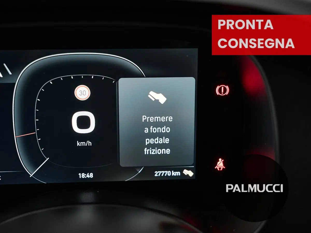 Fiat Panda Cross usata a Prato (17)